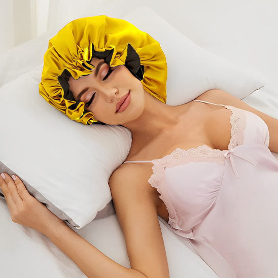 bonnet en satin paissible dodo